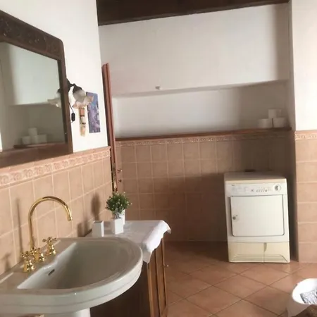 Il Nido Sulla Via Francigena 치아베라노